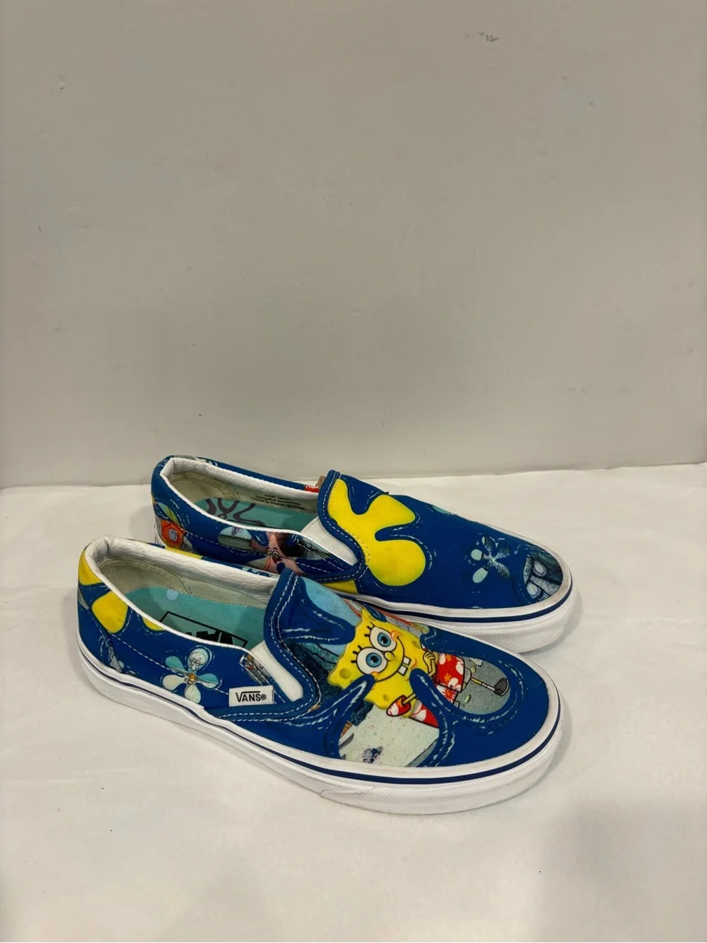 Vans Kids Slip-On Sneakers - Blue with Yellow SpongeBob Graphic